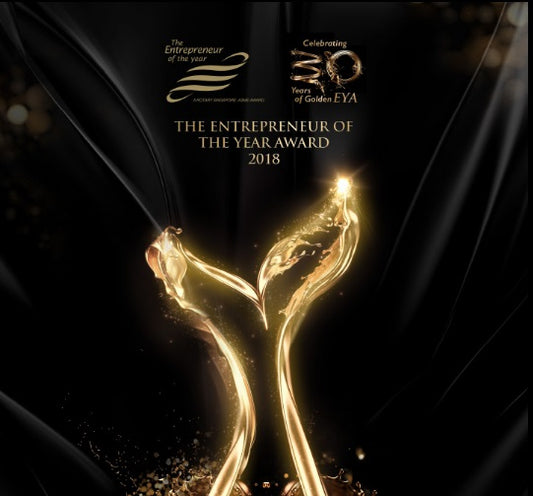 Tea Master, Christopher Chau, winning the Entrepreneur of the Year Award 2018