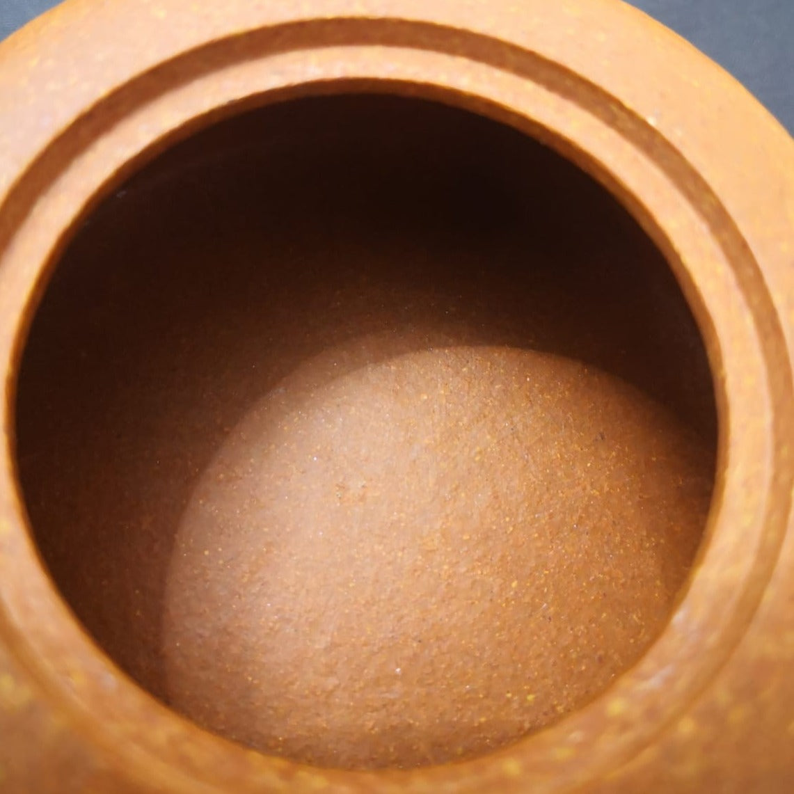 Zisha teapot Jing Lan, handmade by Artist Level 1, YONG Shu Ying (L1-1993) Jiang Po Ni