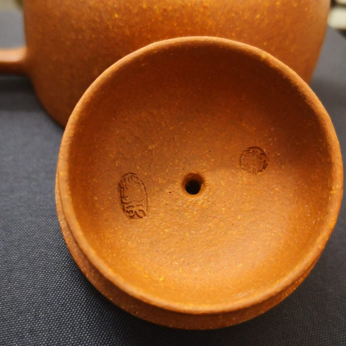 Zisha teapot Jing Lan, handmade by Artist Level 1, YONG Shu Ying (L1-1993) Jiang Po Ni