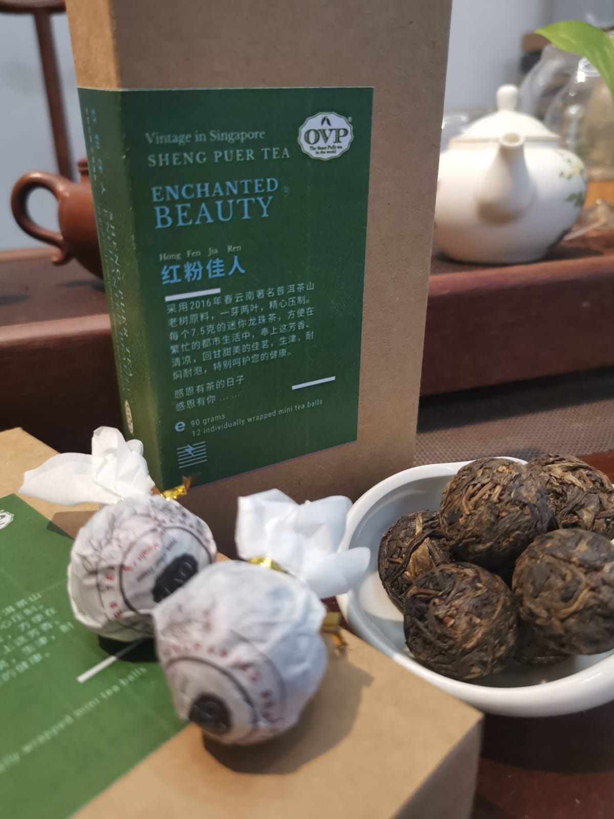 ENCHANTED BEAUTY® Old Village Sheng PuEr 2011 vintage Dragon Peals 12s a box