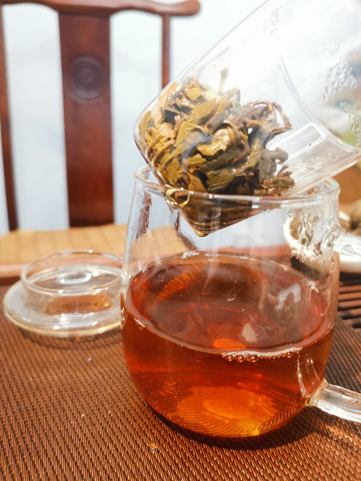 ENCHANTED BEAUTY® Old Village Sheng PuEr 2011 vintage Dragon Peals 12s a box