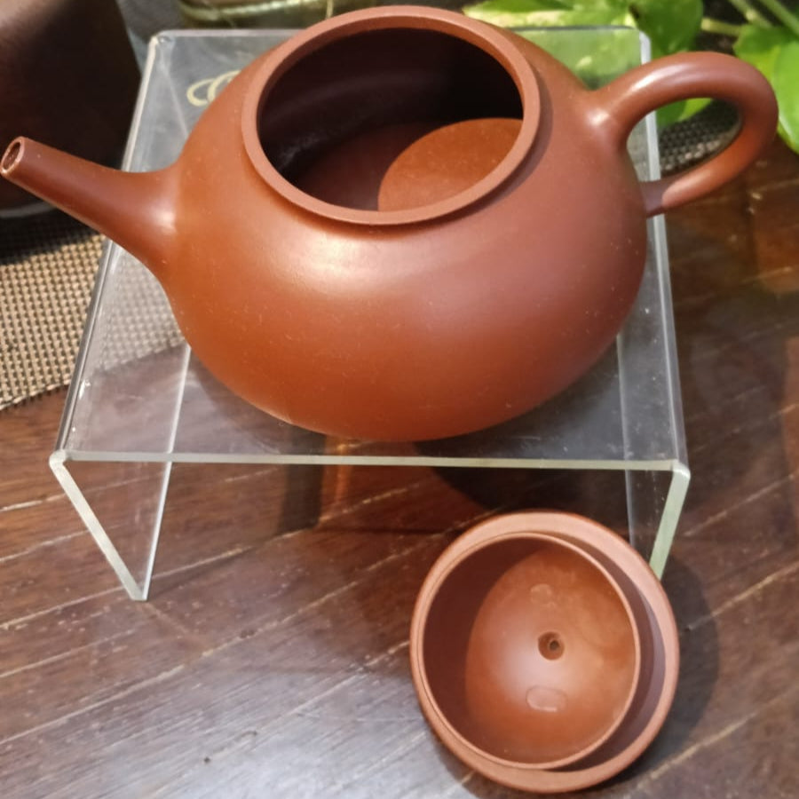 ZISHA TEAPOT ZHU NI DOU LI, HANDMADE BY STUDIO CRAFTSMANSHIP, LIU JIAN-MING, Zi Ni