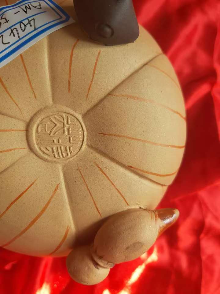 Zisha teapot by Level 1A Grandmasters, JIANG Rong 蒋蓉 紫砂加釉 荷花莲子青蛙壶