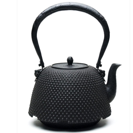 Araremon Nanbugata Shape Japan Tetsubin Iron Kettle by Koizumi Nizaemon XI