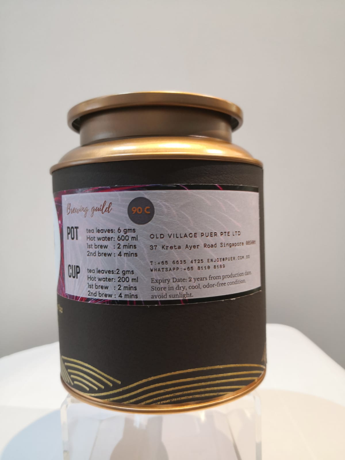 Black Classic Old Village Black Tea Gift Tin