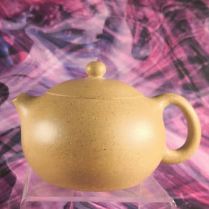 Zisha teapot Xi Shi, handmade by artist Level 4, CAO Bo 曹博 (L4-2014) 黄金段泥紫砂壶 “西施”
