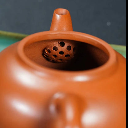 ZISHA TEAPOT FEI YUN, HANDMADE BY STUDIO CRAFTSMANSHIP MENG Lan  Zhu Ni