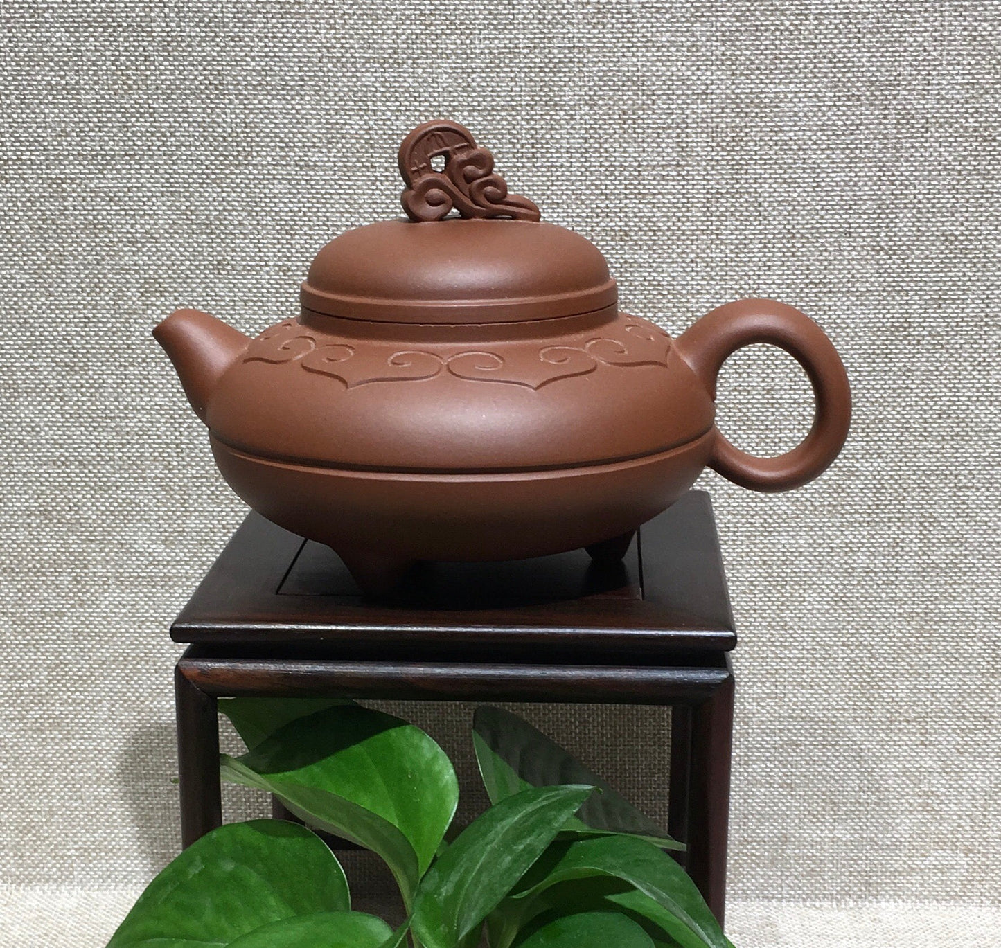 Zisha teapot Bao Quan, handmade by Artist Level 1, Cao Yanping (L1-2012) ZI NI