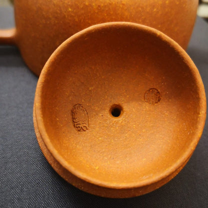 Zisha teapot Jing Lan, handmade by Artist Level 1, YONG Shu Ying (L1-1993) Jiang Po Ni