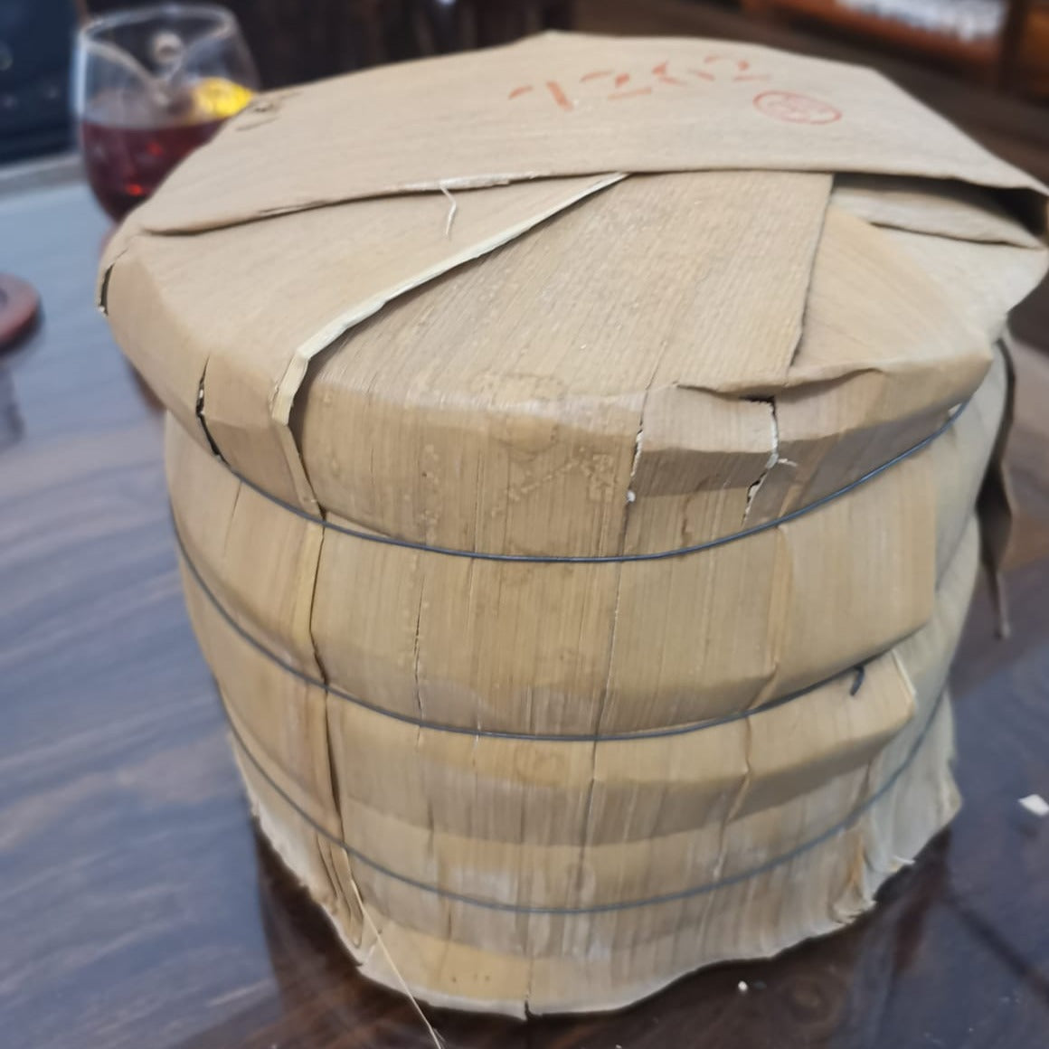 Daetea (Da Yi) Shou PuEr teacake 7262-701 普洱熟茶 2007