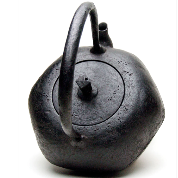 Kikko Gata Shape Japan Tetsubin Iron Kettle by Koizumi Nizaemon XI