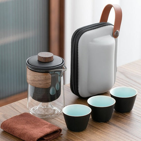 Travel Brewing Set - Portable Porcelain Tea Brewing Set with 3 cups and a carrier pouch
