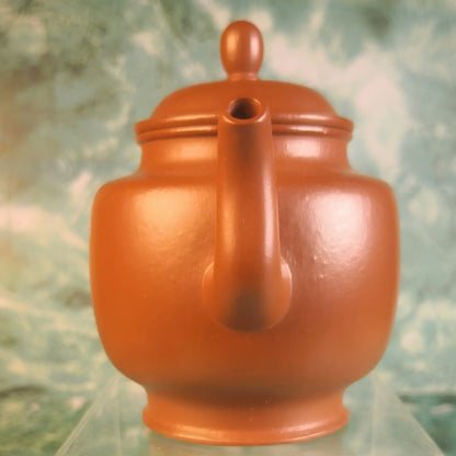 Zisha teapot Gong Deng, handmade by Studio Craftsmanship WANG Jian-Zhong,Zu Ni