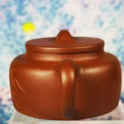Zisha teapot Shuang Bian, handmade by Studio Craftsmanship, Zi Ni