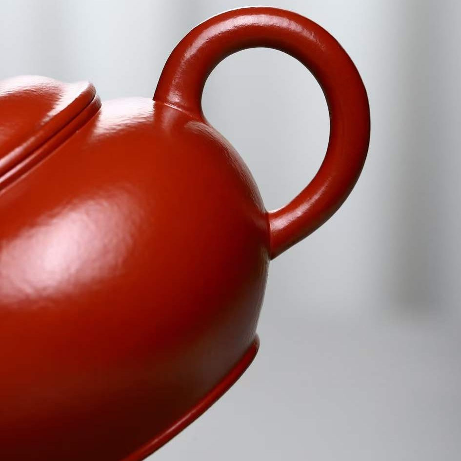 Zisha teapot by artist Level 4, ZHU Li-Ping 朱丽萍（L4-2015）赵庄 朱泥 水平