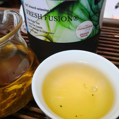 FRESH FUSION® Award-Winning Old Village Sheng PuEr Loose Tea in Gift Tin